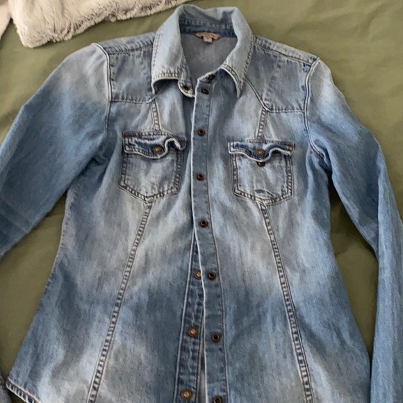 Guess denim shirt - Picture 1 of 3